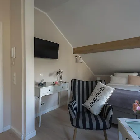 Nostalgie-nest Mit Boxspringbett Lejlighed *