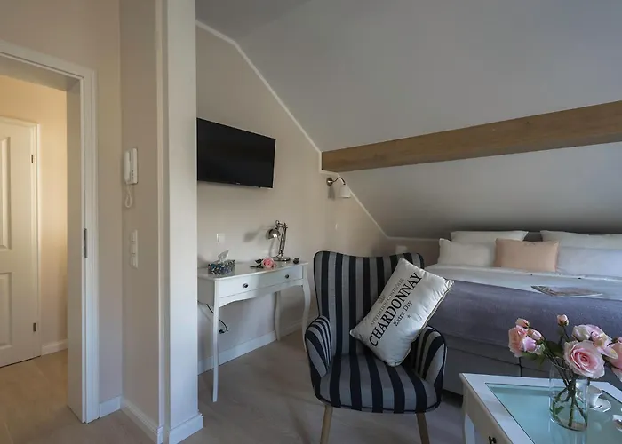 Nostalgie-nest Mit Boxspringbett Διαμέρισμα *