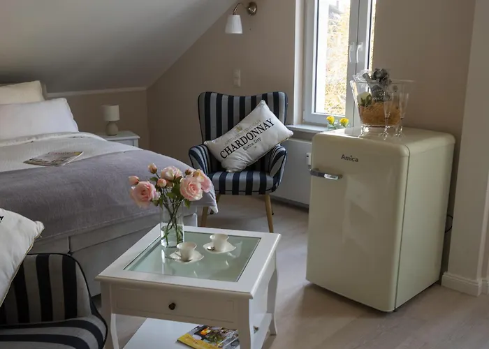 Nostalgie-nest Mit Boxspringbett *