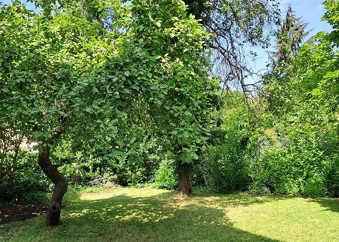 Διαμέρισμα Nostalgie-nest Mit Boxspringbett